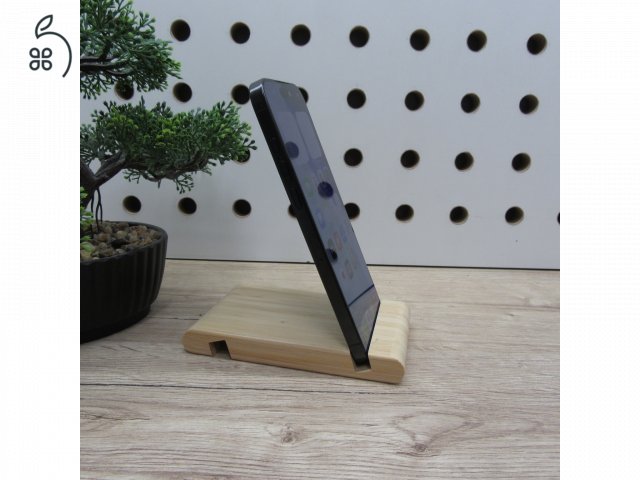 Apple iPhone 16 Pro Max 256GB fekete titán – használt, megkímélt – 100% akku (140 ciklus) – Apple garancia 2026.06.02-ig