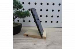 Apple iPhone 16 Pro Max 256GB fekete titán – használt, megkímélt – 100% akku (140 ciklus) – Apple garancia 2026.06.02-ig