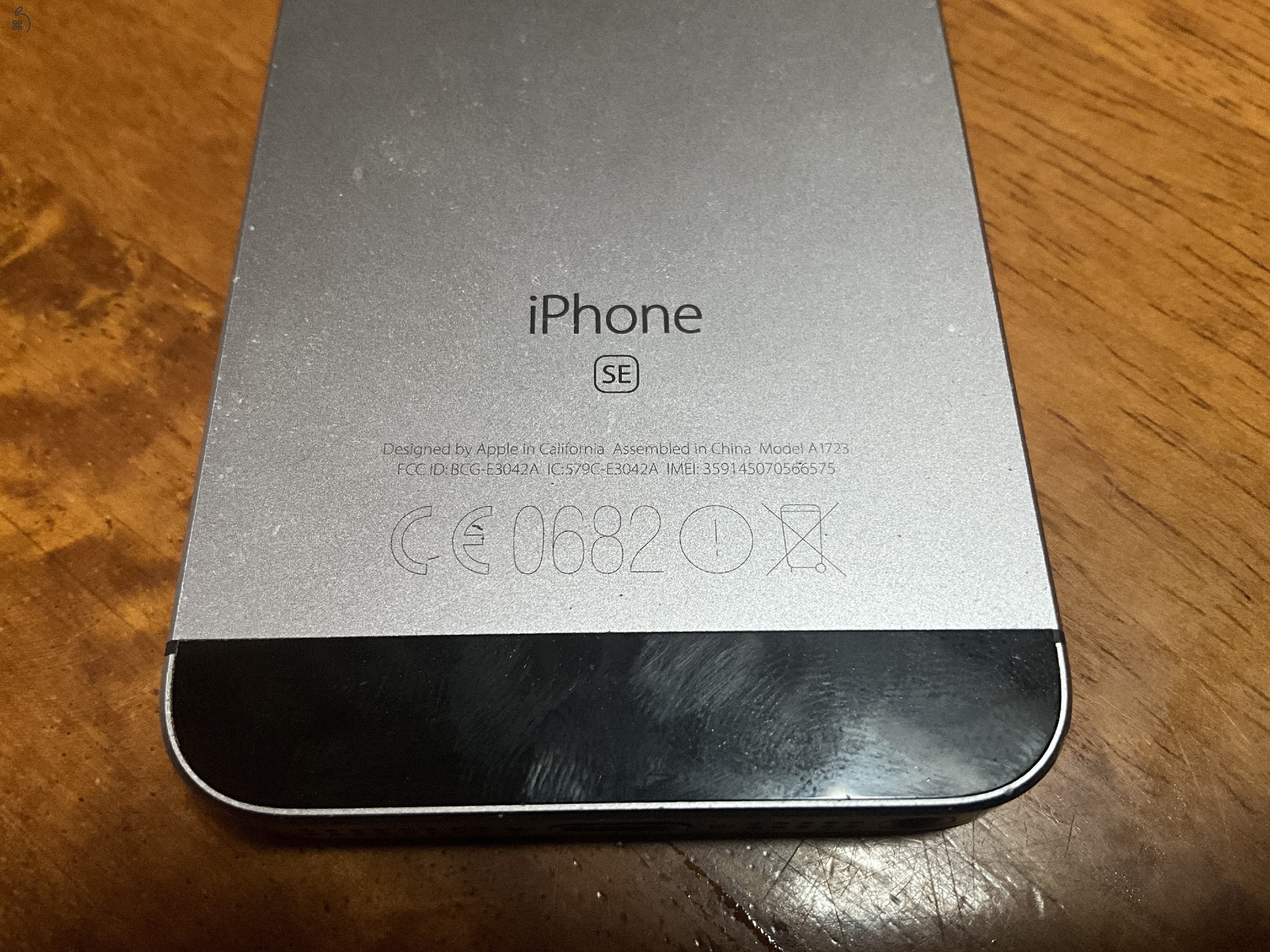 Iphone SE 2016 16gb asztro szürke