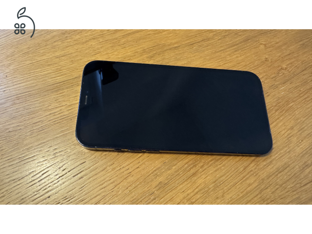 Iphone 12 Pro Max kiváló állapotban, sérülésmentesen, első tulajtól