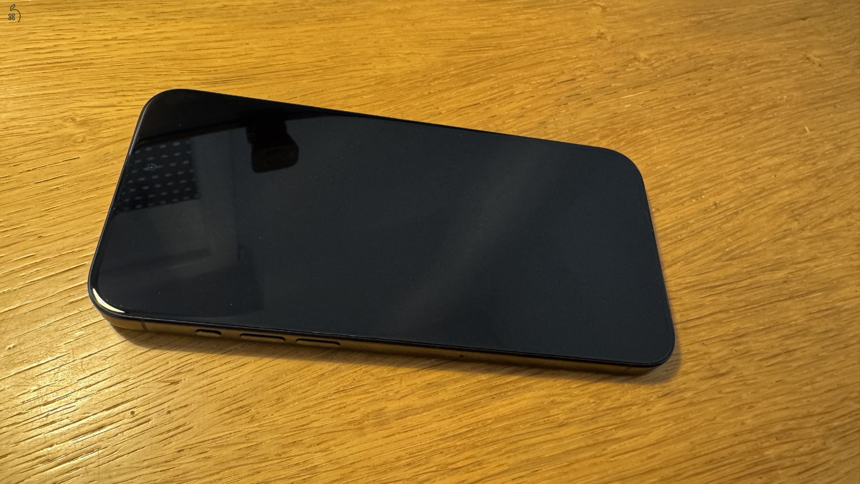 Iphone 15 Pro Max kiváló állapotban, sérülésmentesen, első tulajtól