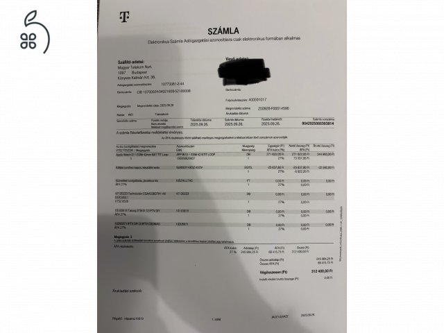 Apple Watch S11 Natúr Titán Cellural  42mm újszerű