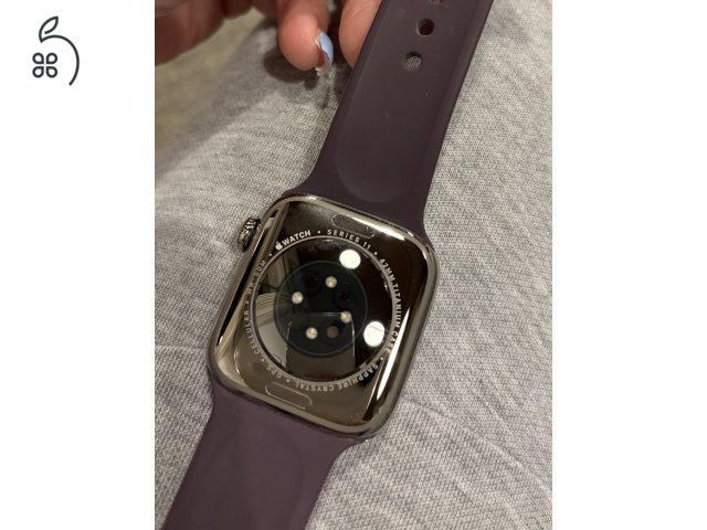 Apple Watch S11 Natúr Titán Cellural  42mm újszerű