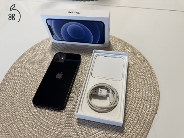 Apple iPhone 12 64Gb Fekete Kártyafüggetlen