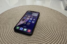 Apple iPhone 12 64Gb Fekete Kártyafüggetlen
