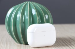 AIRPODS PRO 2 FEHER - HASZNALT, JO ALLAPOT US-7687