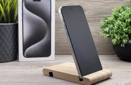 Hibátlan iPhone 15 Pro Max White Titanium 256GB 2 ÉV Garanciával 90%