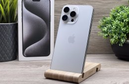 Hibátlan iPhone 15 Pro Max White Titanium 256GB 2 ÉV Garanciával 90%