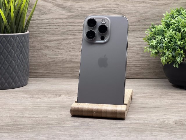 Hibátlan iPhone 15 Pro Natural Titanium 128GB 2 ÉV Garanciával 91%