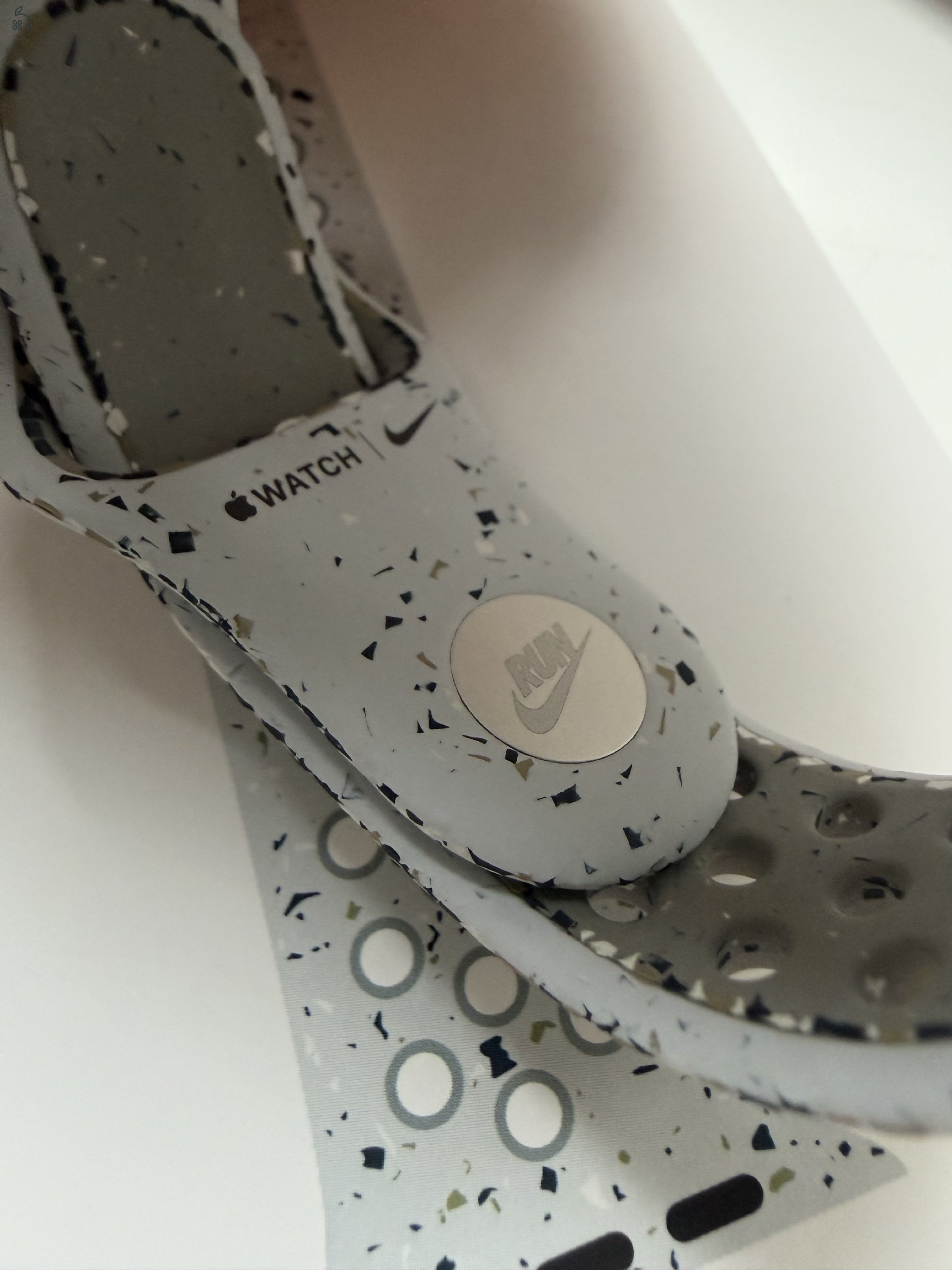 Nike sportszíj és sportpánt (40mm-es Apple Watch-hoz) - Szürke