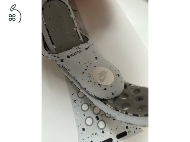 Nike sportszíj és sportpánt (40mm-es Apple Watch-hoz) - Szürke