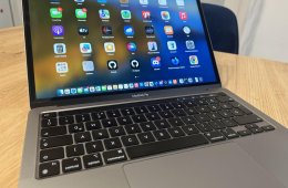 Apple MacBook Pro M1 – 8GB RAM / 256GB SSD
