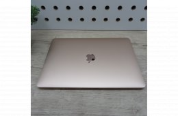 Apple MacBook Air 13 (2020) M1 8GB/256GB – használt, szép állapot – 87% akku (317 ciklus)