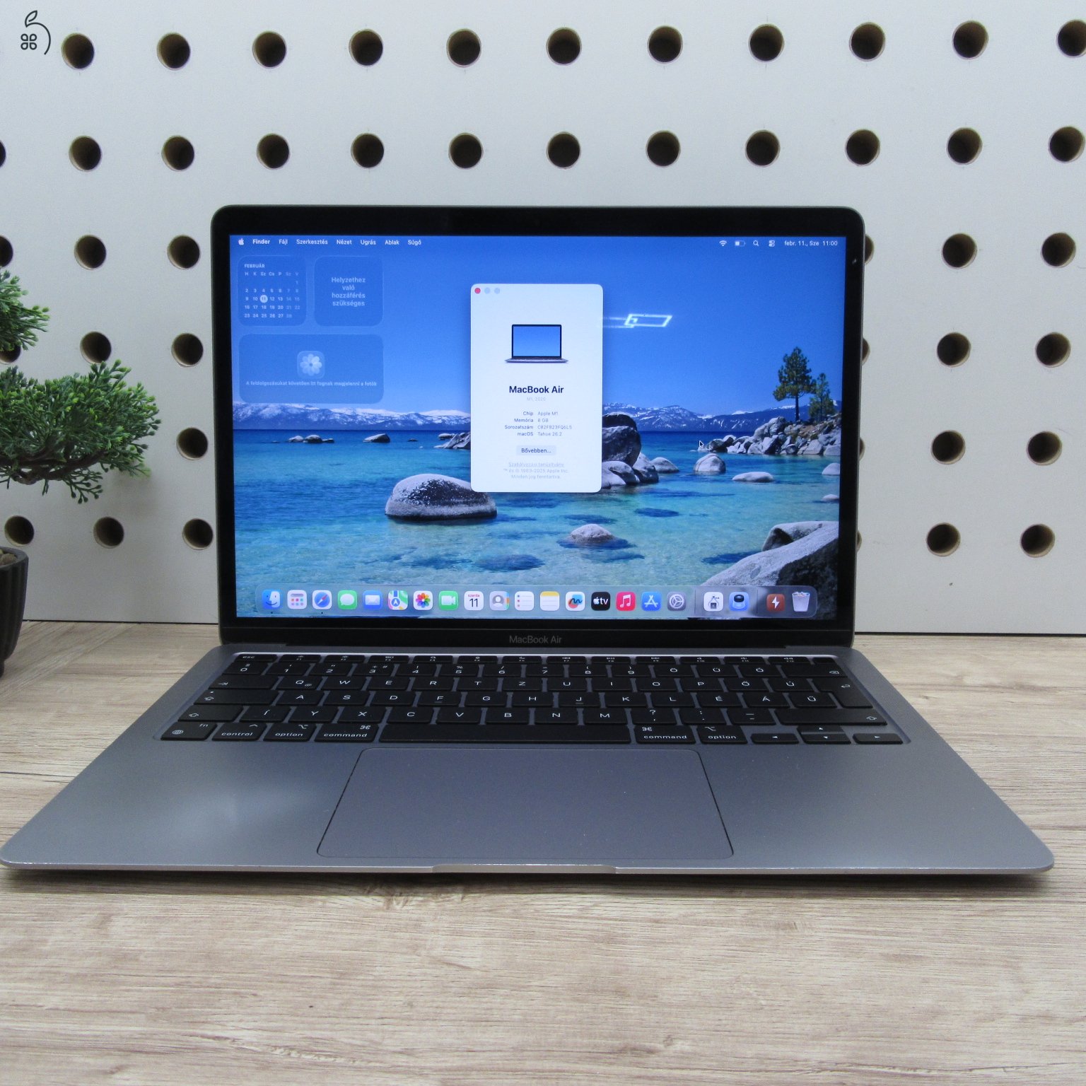 Apple MacBook Air 13 (2020) M1 8GB/500GB – használt, megkímélt – 82% akku