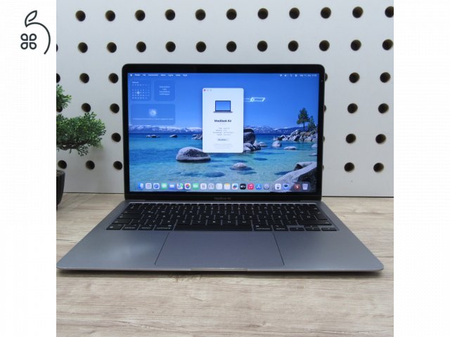 Apple MacBook Air 13 (2020) M1 8GB/500GB – használt, megkímélt – 82% akku