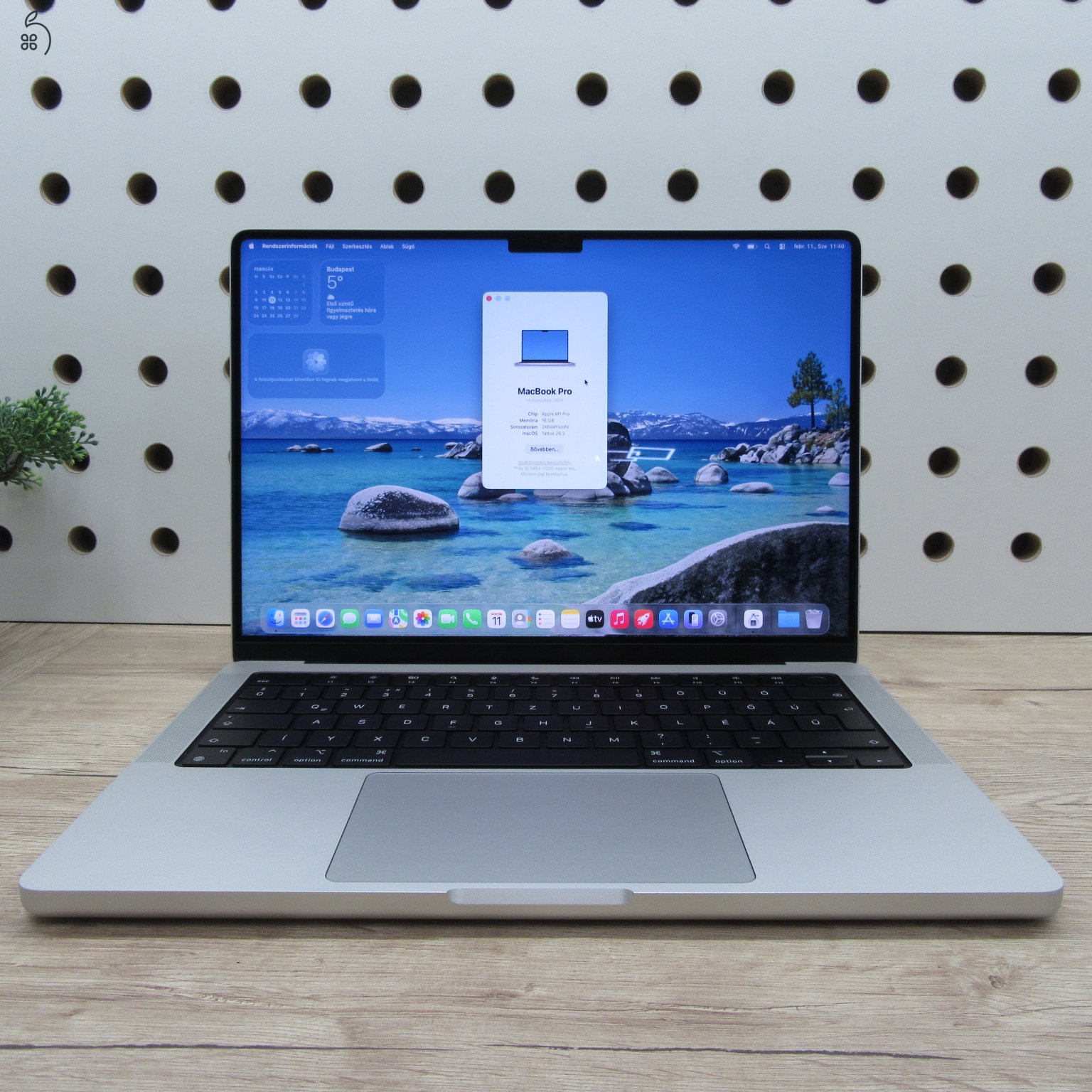 Apple MacBook Pro 14 (2021) M1 Pro 16GB/500GB – használt, karcmentes – 85% akku (183 ciklus)