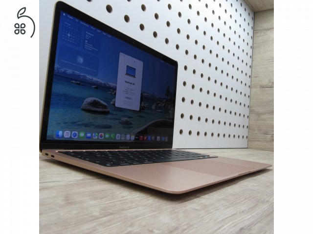 Apple MacBook Air 13 (2020) M1 8GB/256GB – használt, megkímélt – 85% akku (258 ciklus)