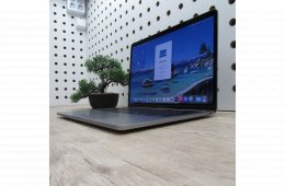 Apple MacBook Pro 13 (2020) M1 8GB/256GB – használt, megkímélt – 90% akku (399 ciklus)