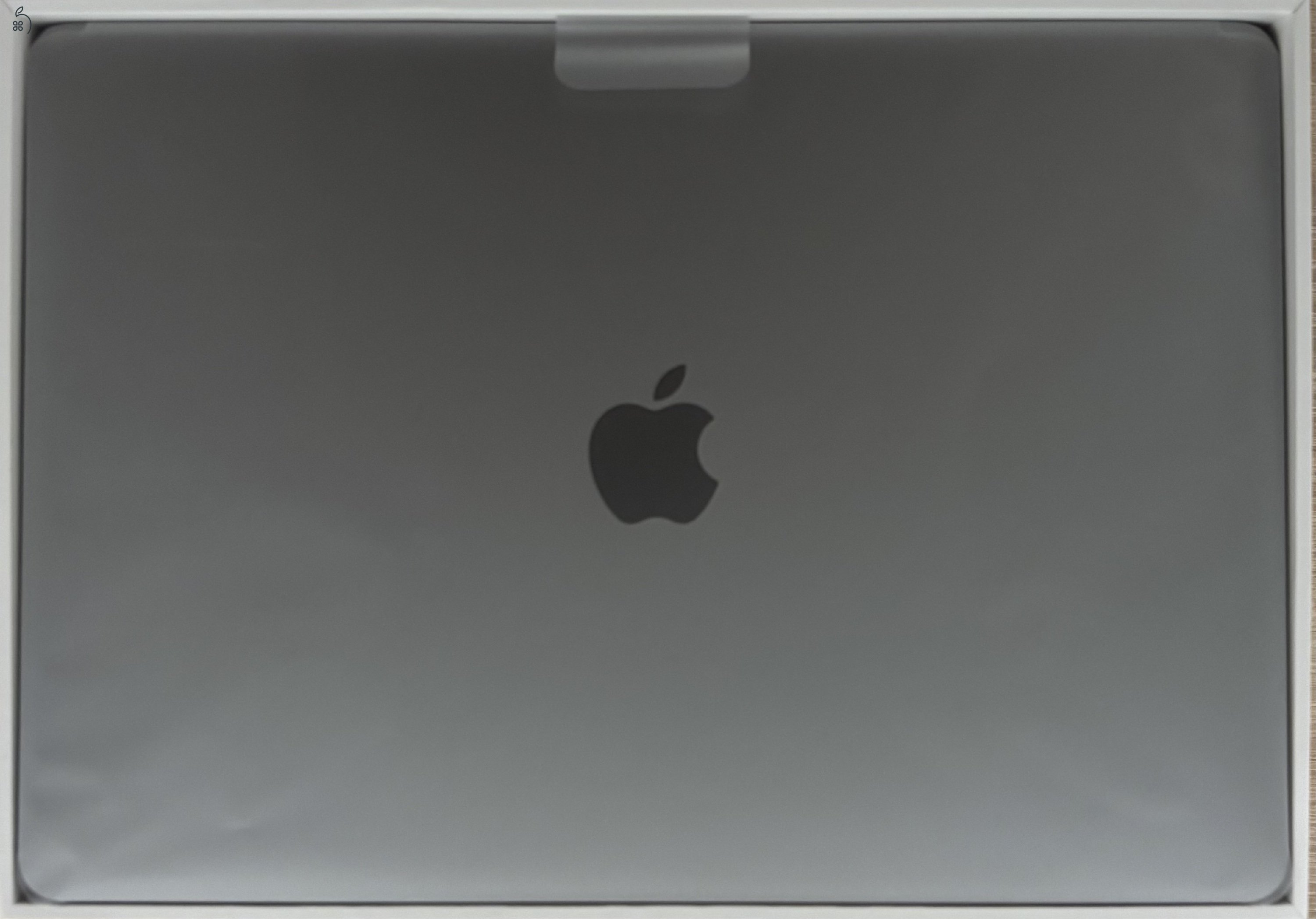 Újszerű Macbook (M1) eladó