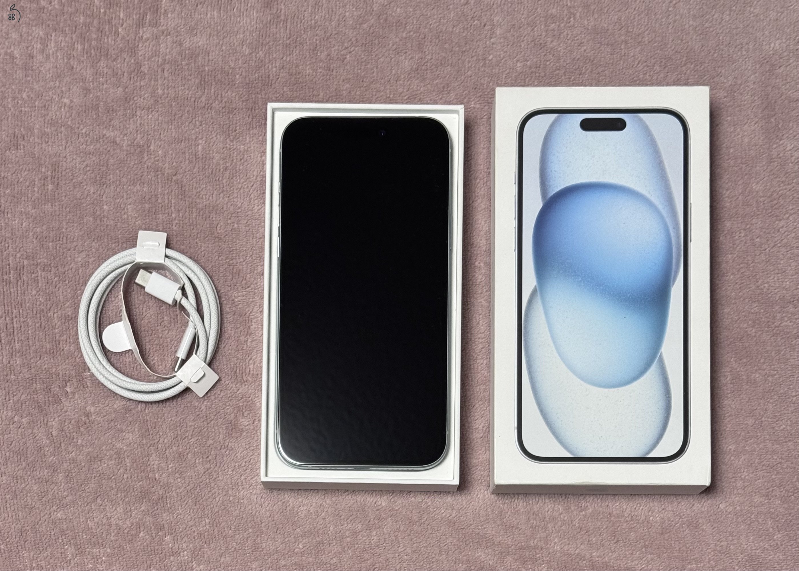 iPhone 15 Plus 256GB - AKKU 92% - Jótállás 2026.10.-hóig, kártyafüggetlen, hibátlan állapotban