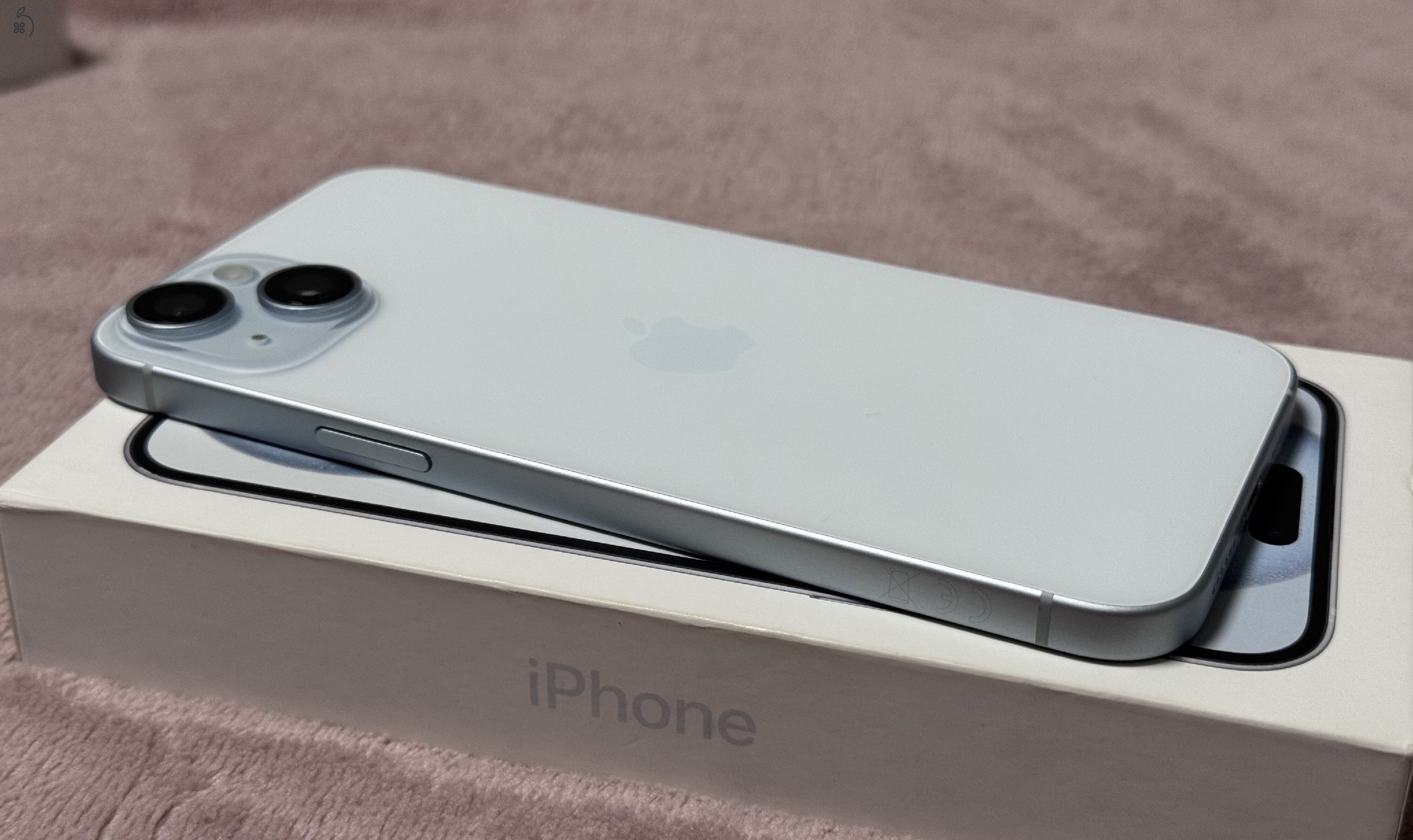 iPhone 15 Plus 256GB - AKKU 92% - Jótállás 2026.10.-hóig, kártyafüggetlen, hibátlan állapotban