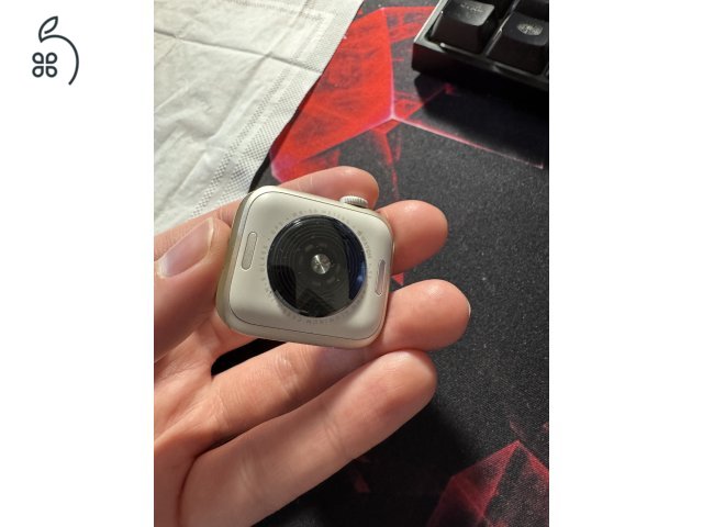 Apple Watch SE 2 40 mm (GPS) Starlight (garanciális)