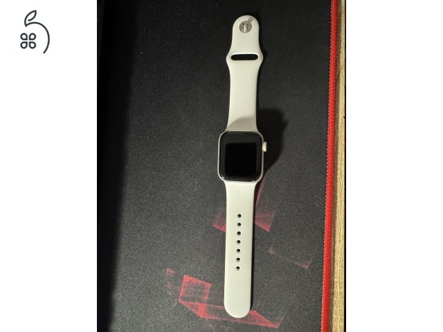 Apple Watch SE 2 40 mm (GPS) Starlight (garanciális)