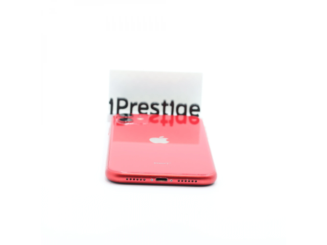 1 év garanciával! Felújított iPhone 11 128 GB PRODUCT RED