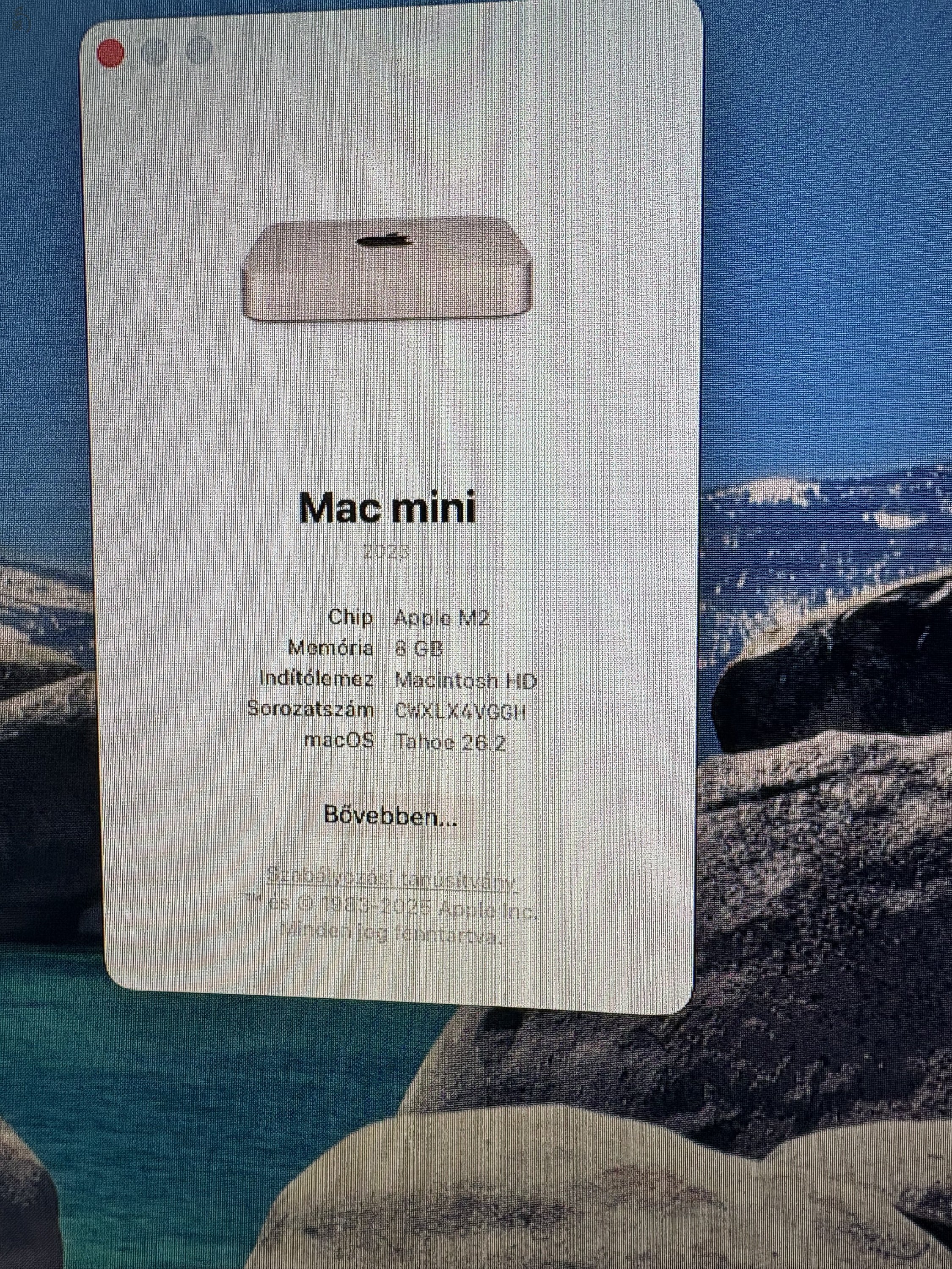 Mac Mini M2 8/256 + Magic keyboard ill. mouse eladó