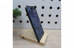 Apple iPhone 16 Pro Max 256GB Black Titanium – használt, karcos kijelző – 91% akku (480 ciklus) – 6 hónap garancia