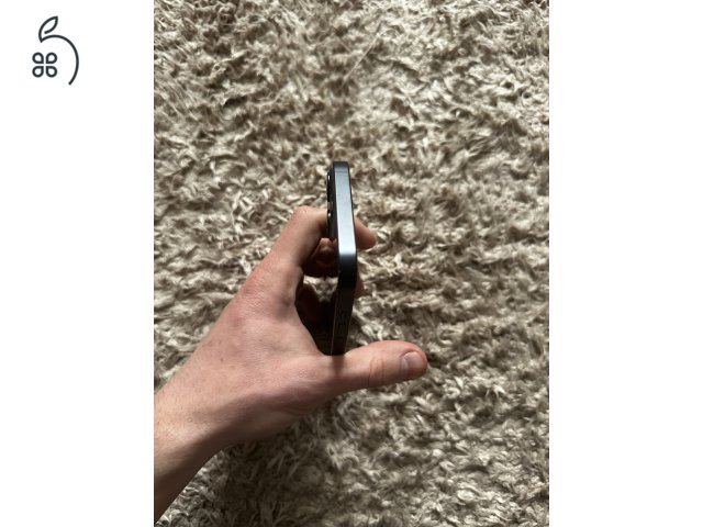 iPhone 13 256gb - 79% akku (kártyafüggetlen)