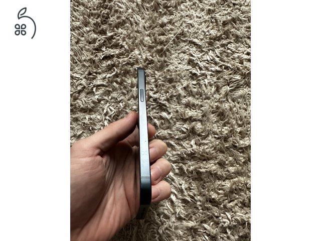 iPhone 13 256gb - 79% akku (kártyafüggetlen)