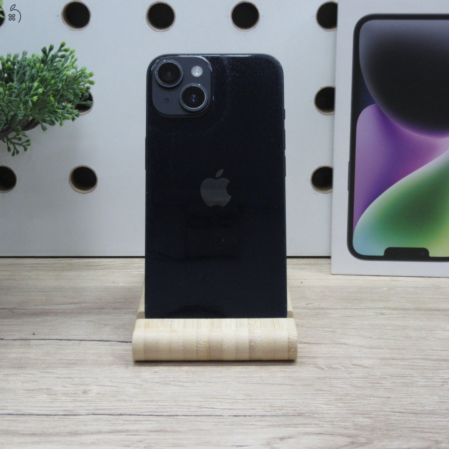 Apple iPhone 14 128GB Midnight – használt – 100% akku – 6 hónap garancia