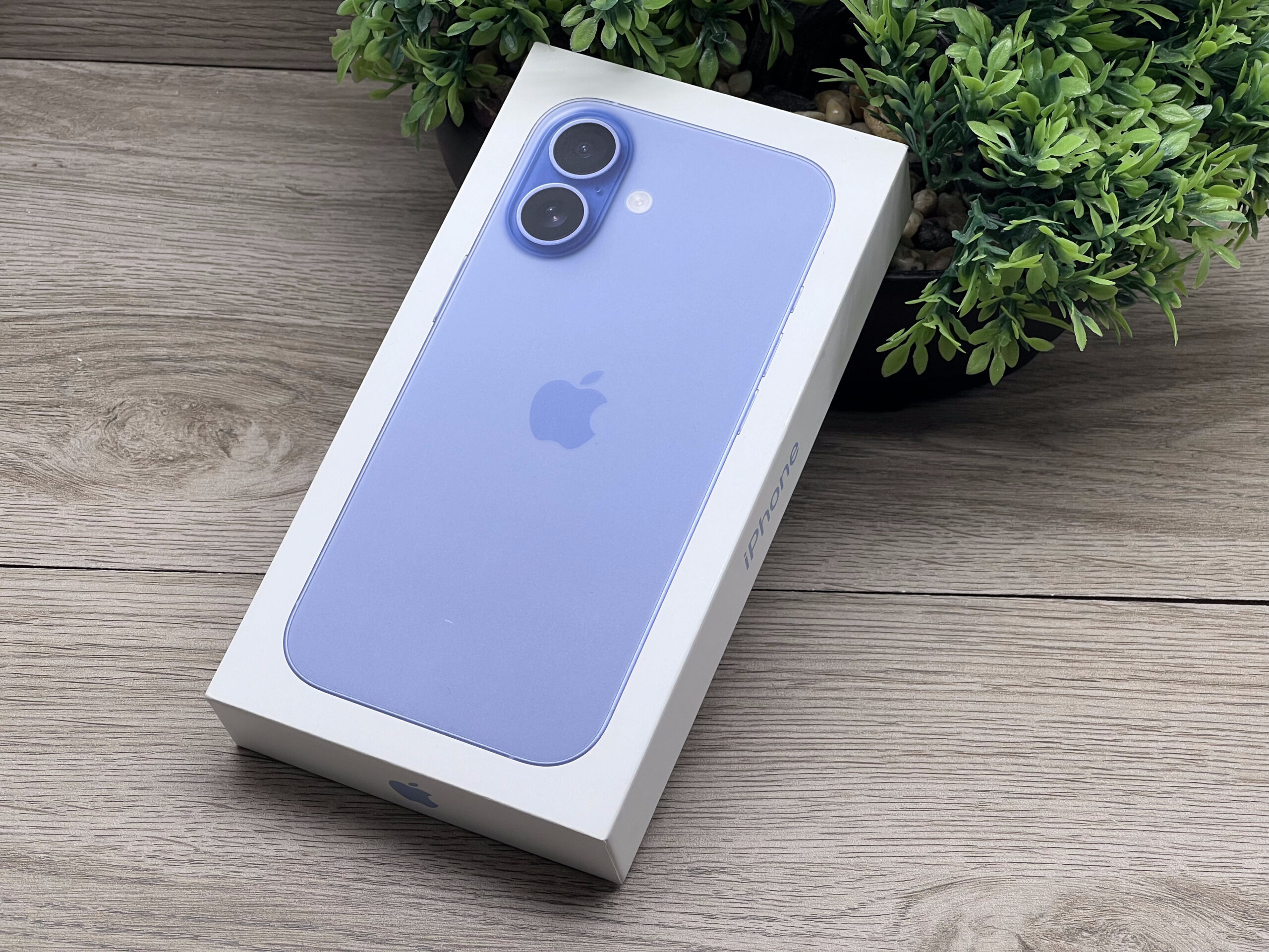 Bontatlan iPhone 17 Mist Blue 256GB 2 ÉV Garanciával