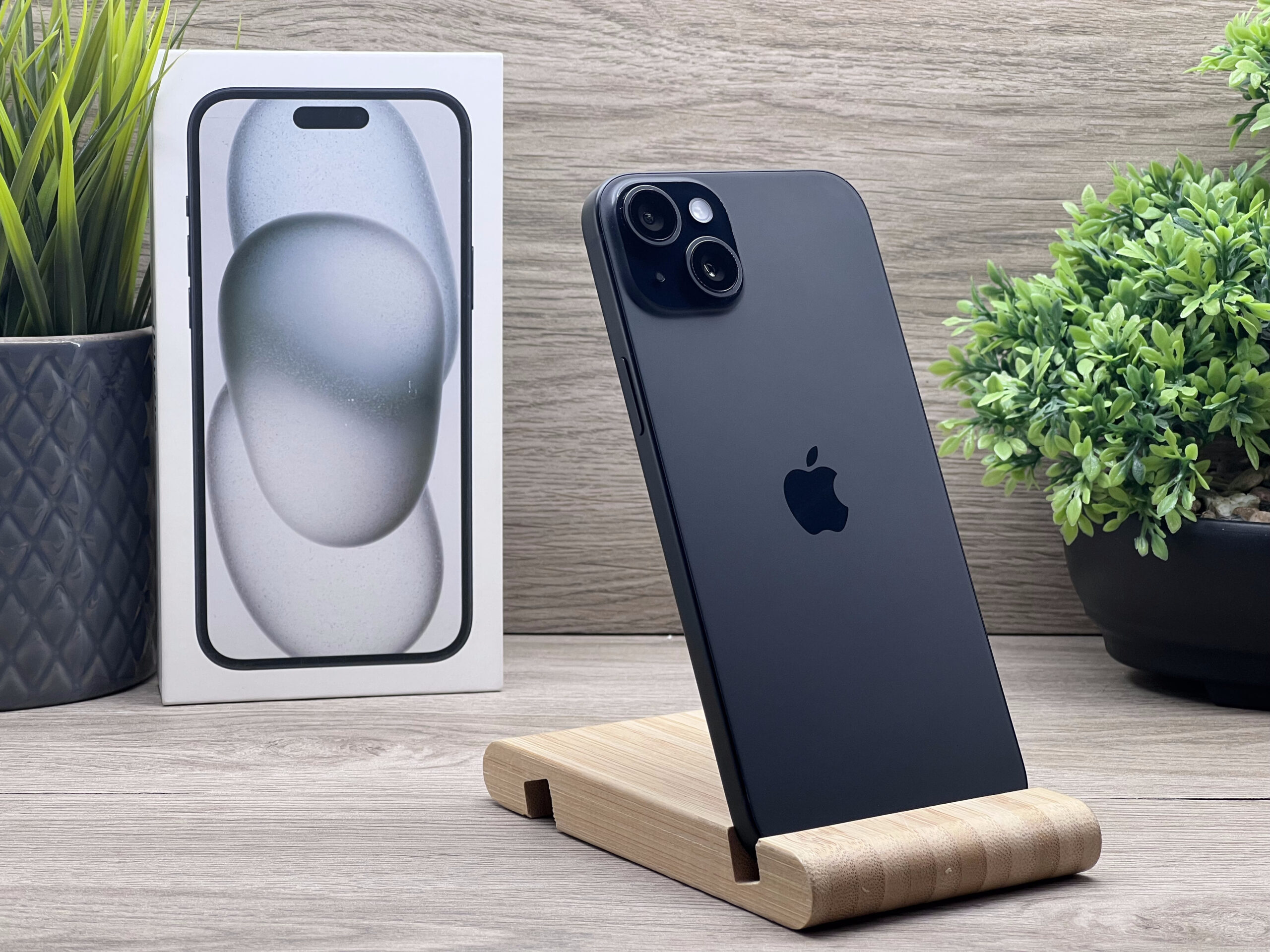 Hibátlan iPhone 15 Plus Black 128GB 2 ÉV Garanciával 92%