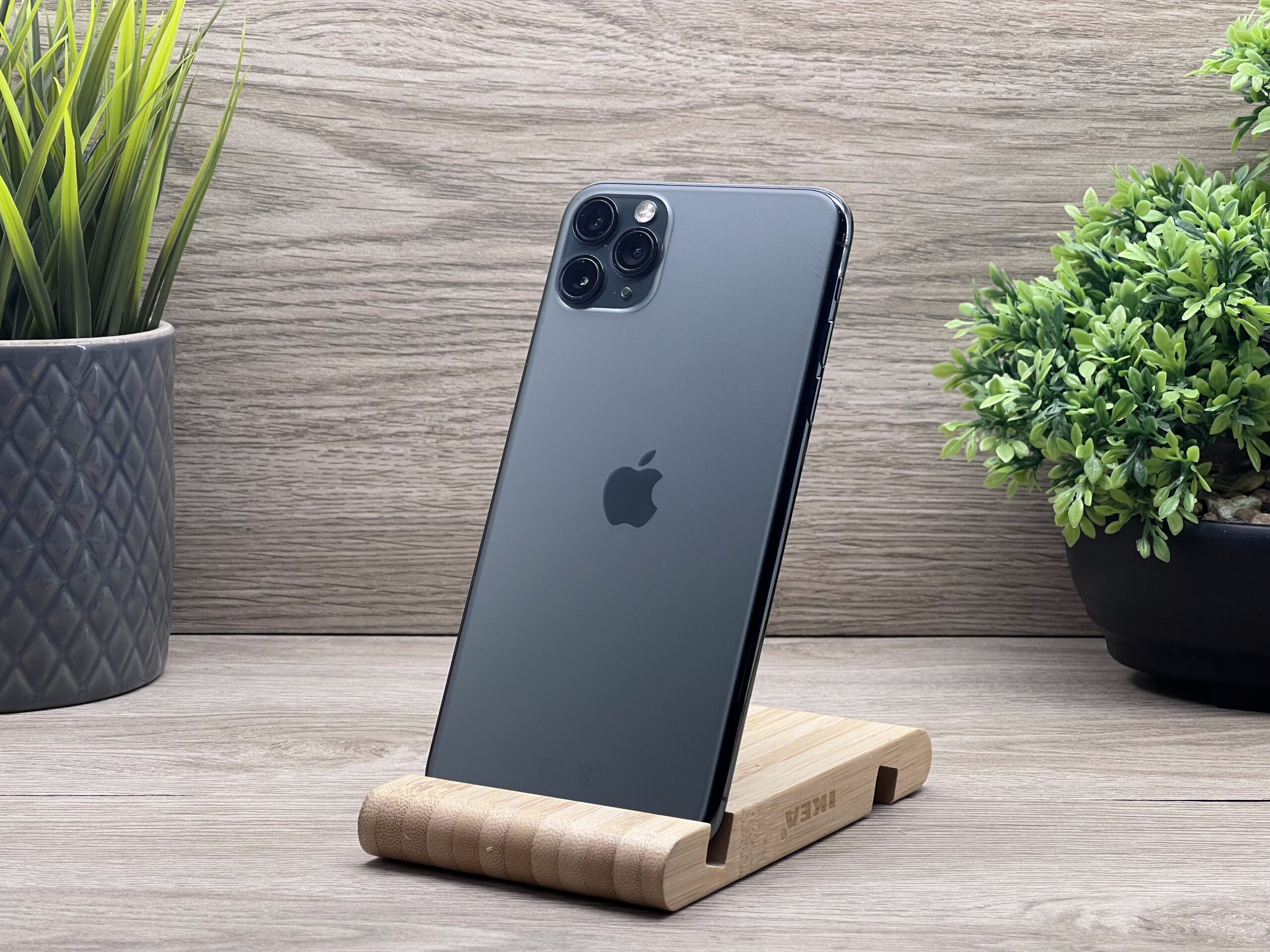 iPhone 11 Pro Max Midnight green 64GB 2 ÉV Garanciával 100%