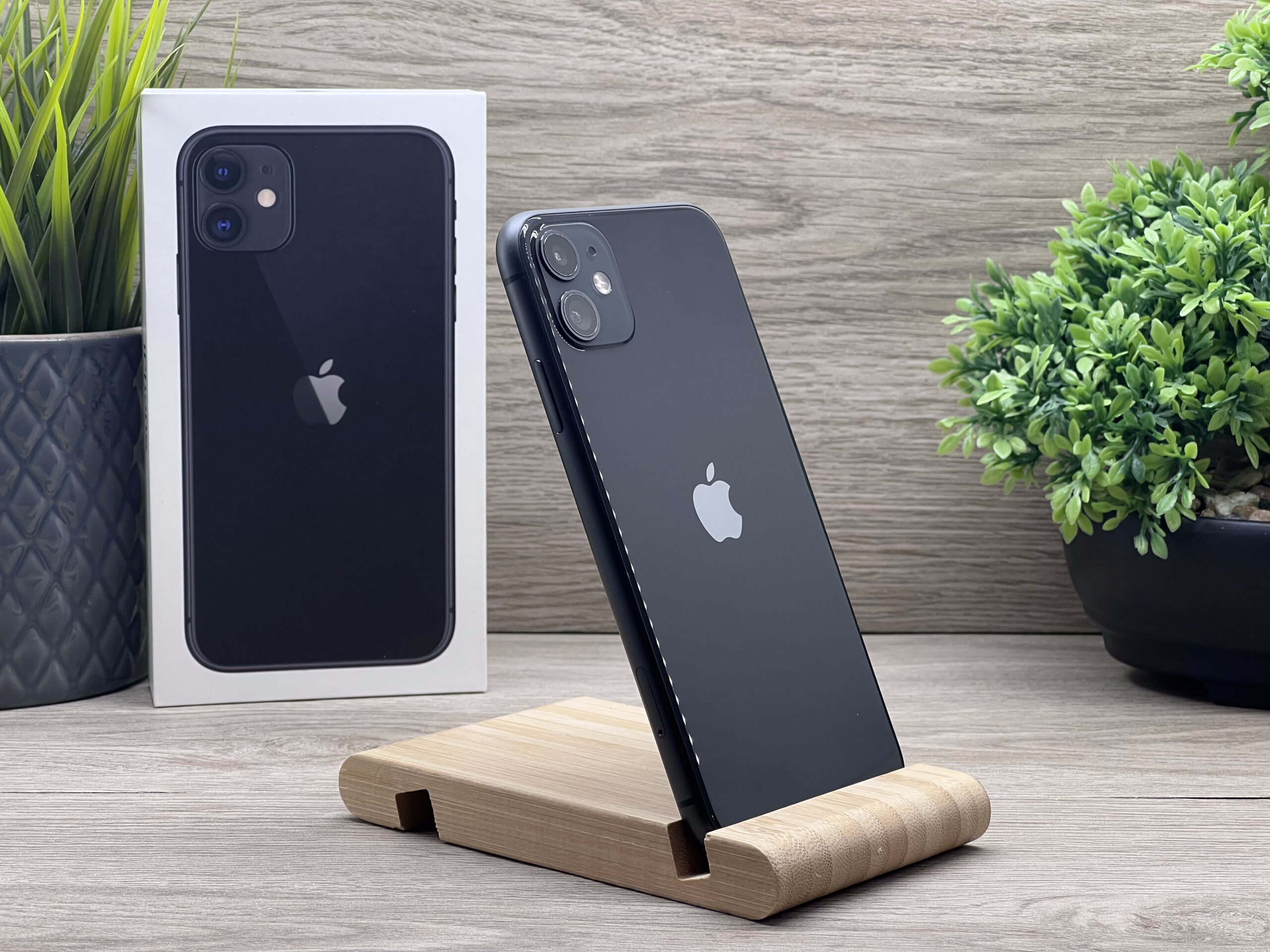 iPhone 11 Black 64GB 2 ÉV Garanciával 100%