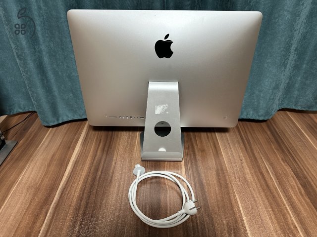 Apple iMac 21.5
