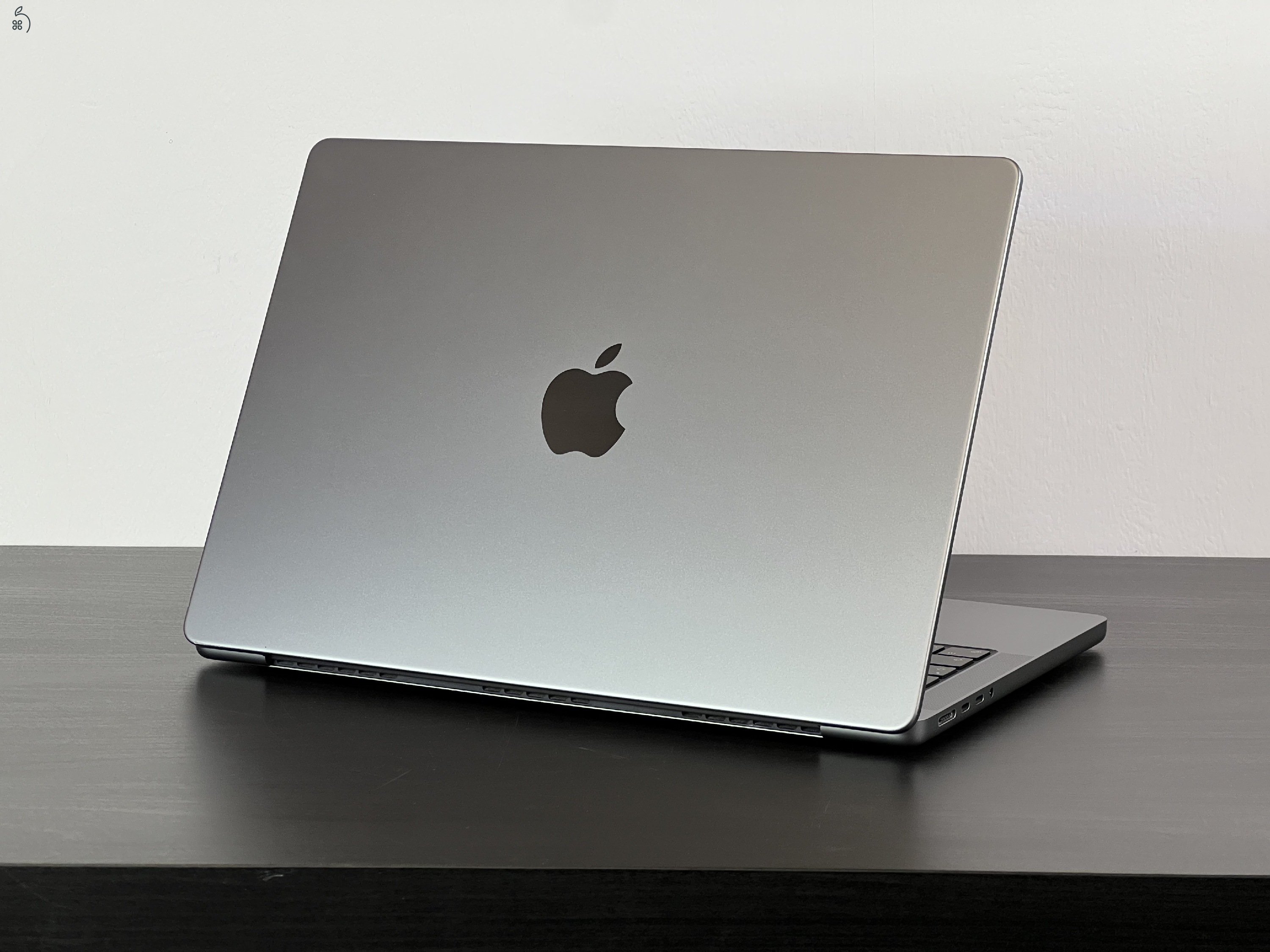 Apple MacBook Pro 14
