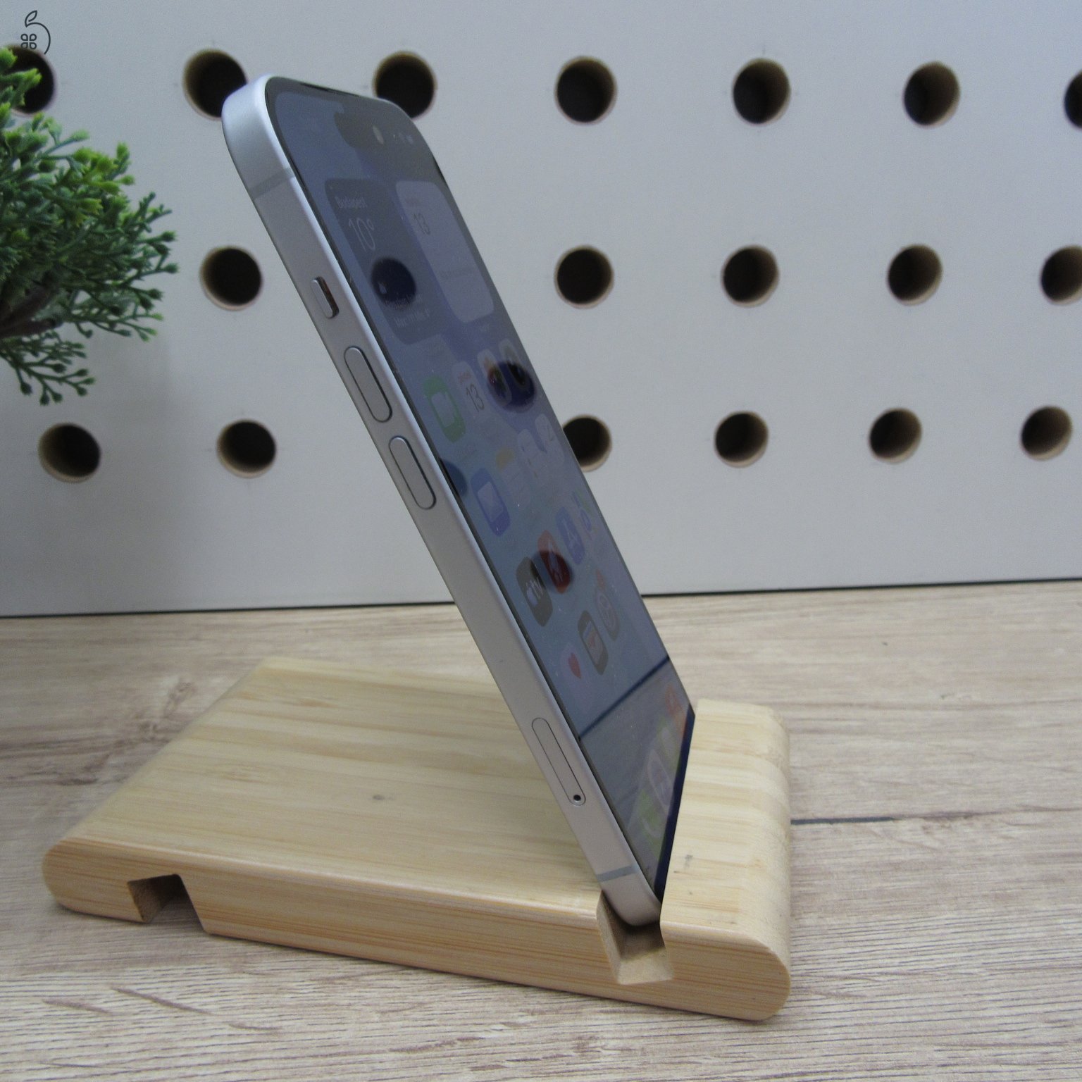 Apple iPhone 15 128GB Blue – használt, karcmentes – 86% akku – 6 hónap garancia