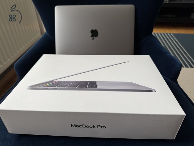 Macbook Pro 13 2018, 512ssd, 8gb 
