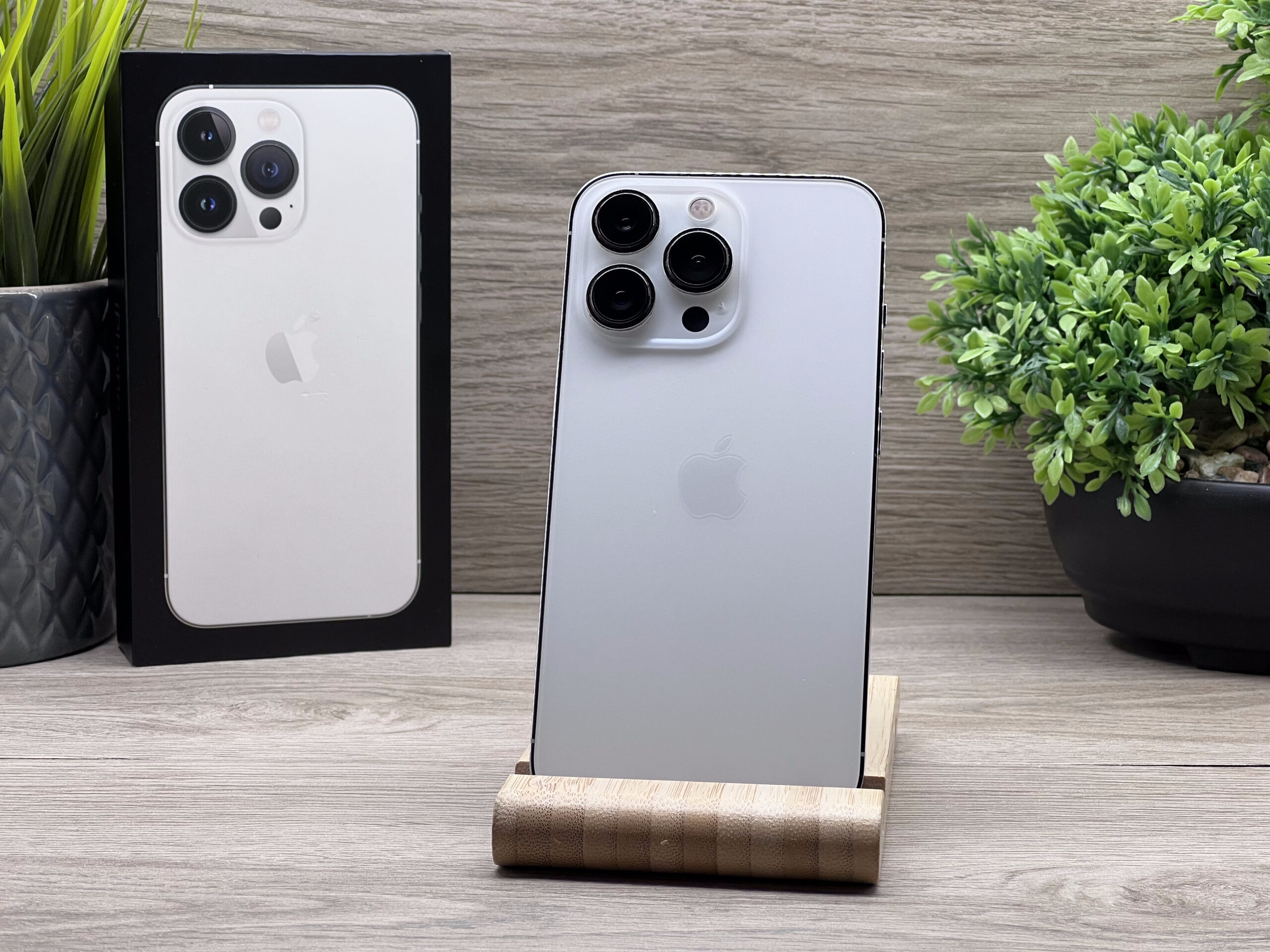 Hibátlan iPhone 13 Pro Silver 256GB 2 ÉV Garanciával 100%