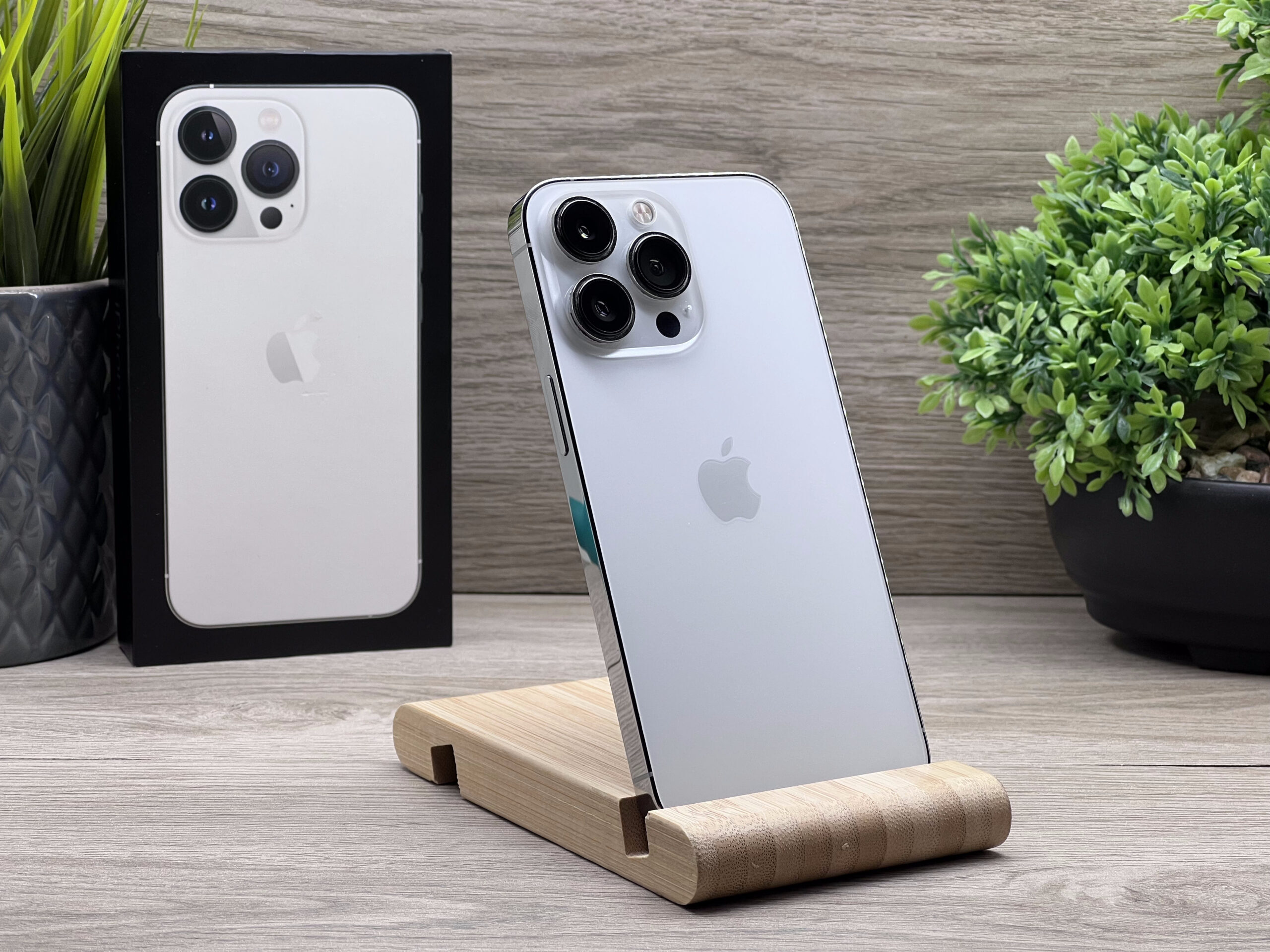 Hibátlan iPhone 13 Pro Silver 256GB 2 ÉV Garanciával 100%