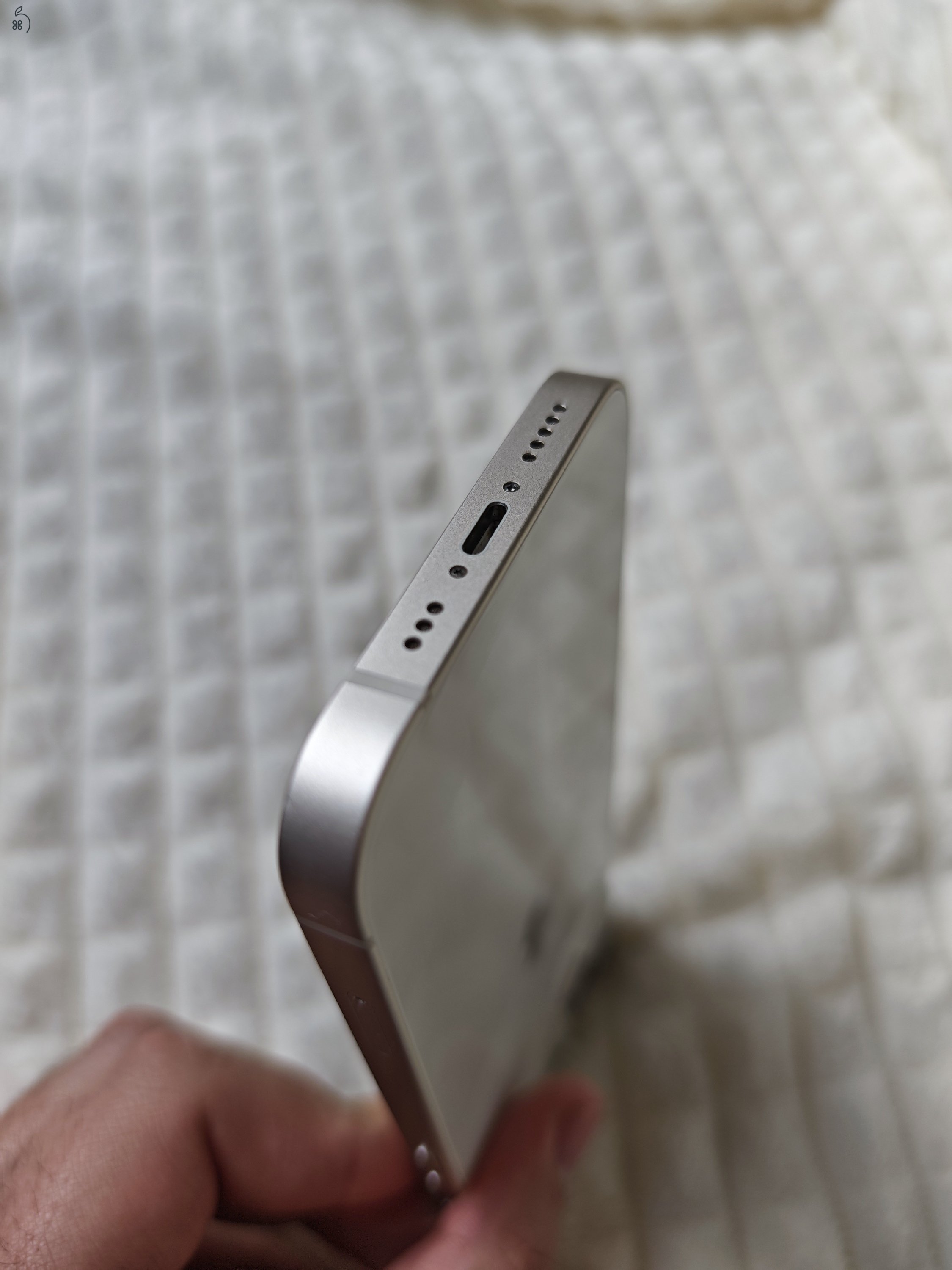 iPhone 13 128GB Fehér makulátlan állapotban