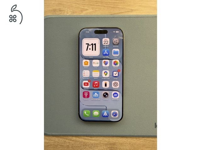 iPhone 16 Pro (fehér titán, 256 GB, 100% akkumulátor)