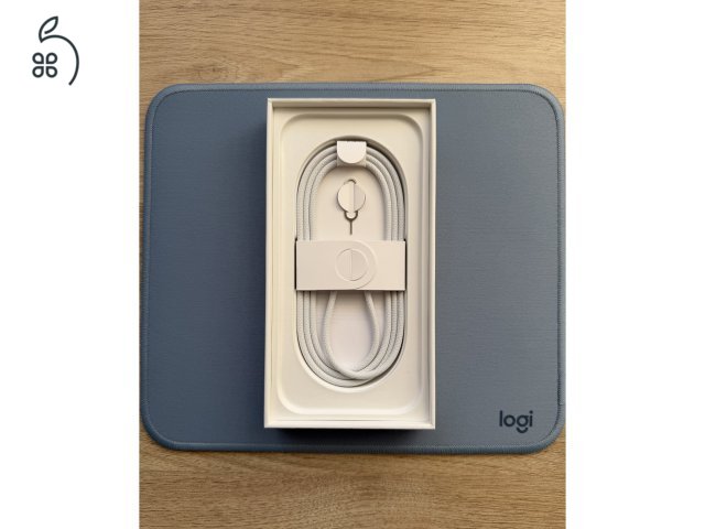 iPhone 16 Pro (fehér titán, 256 GB, 100% akkumulátor)