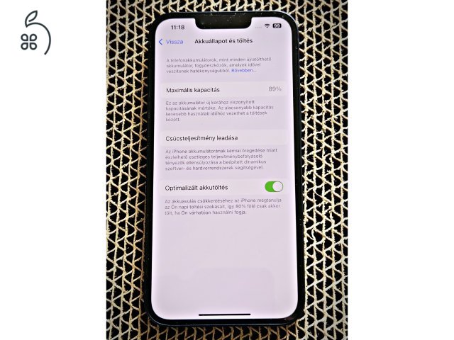 iPhone 14 128 GB Midnight független telefon
