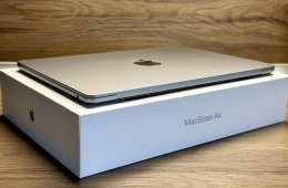 MacBook Air 13