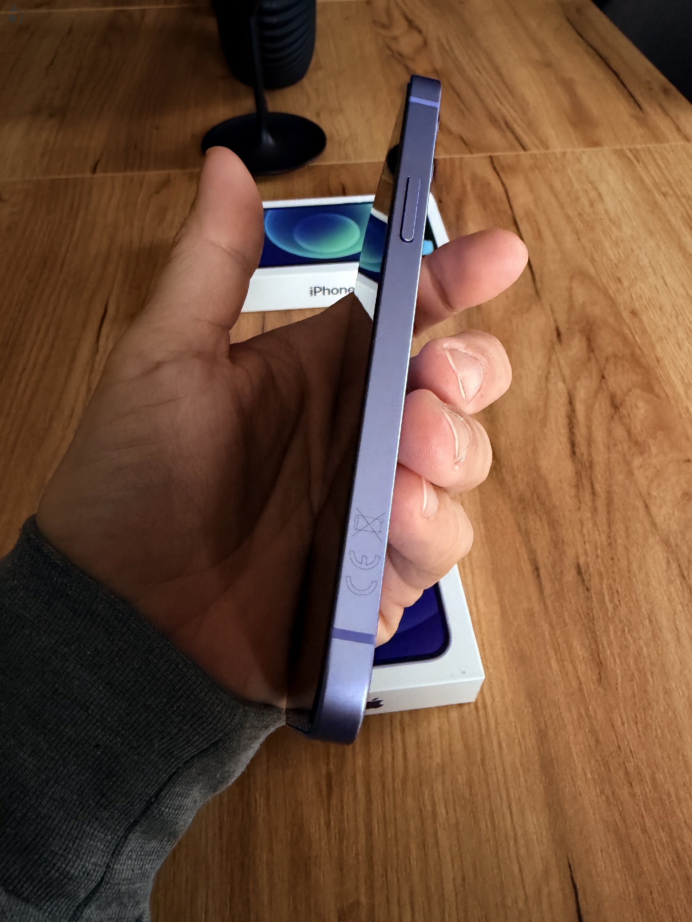 Iphone 12 purple