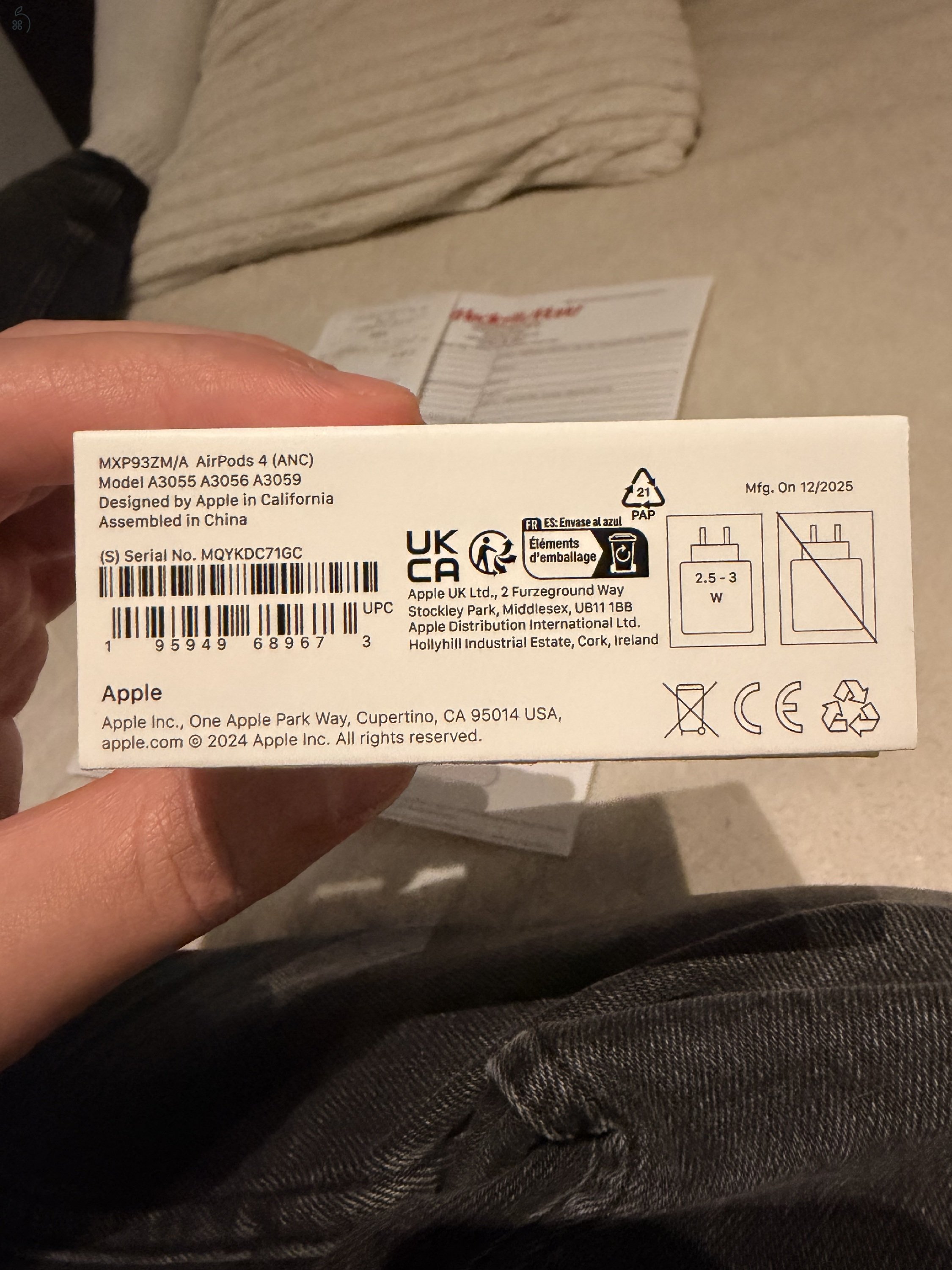 AirPods 4.gen zajkioltással